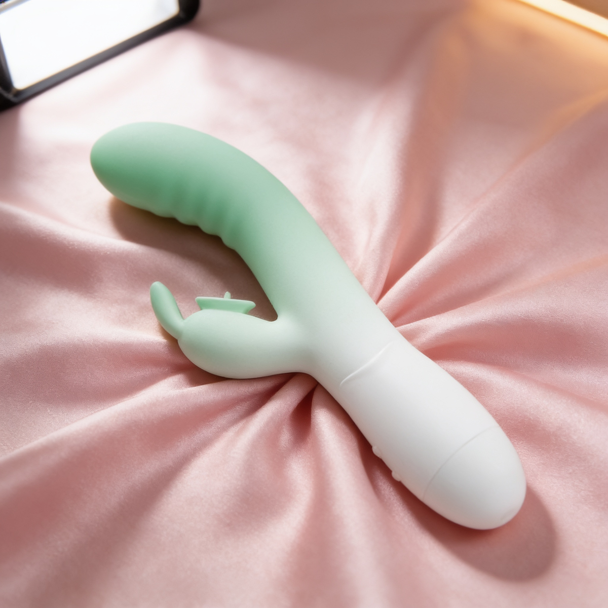 Pretty Love Cerberus Licking Rabbit - Aqua Ombre